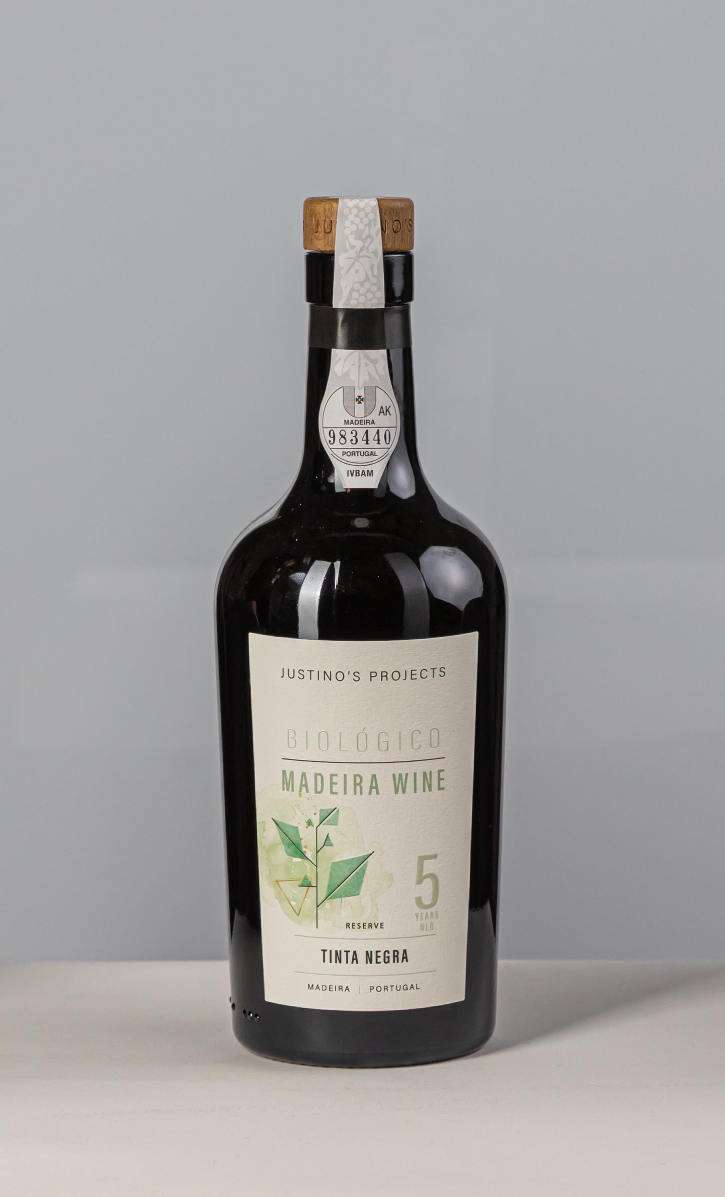 Justinos Madeira Wine Dry  5Years